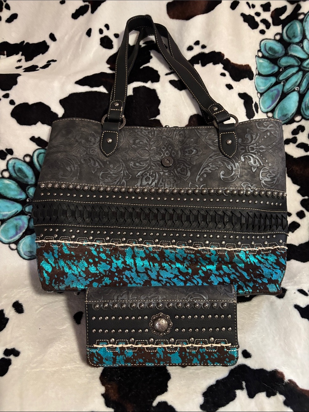 Gray and Turquoise Embossed Tote with Matching Wallet